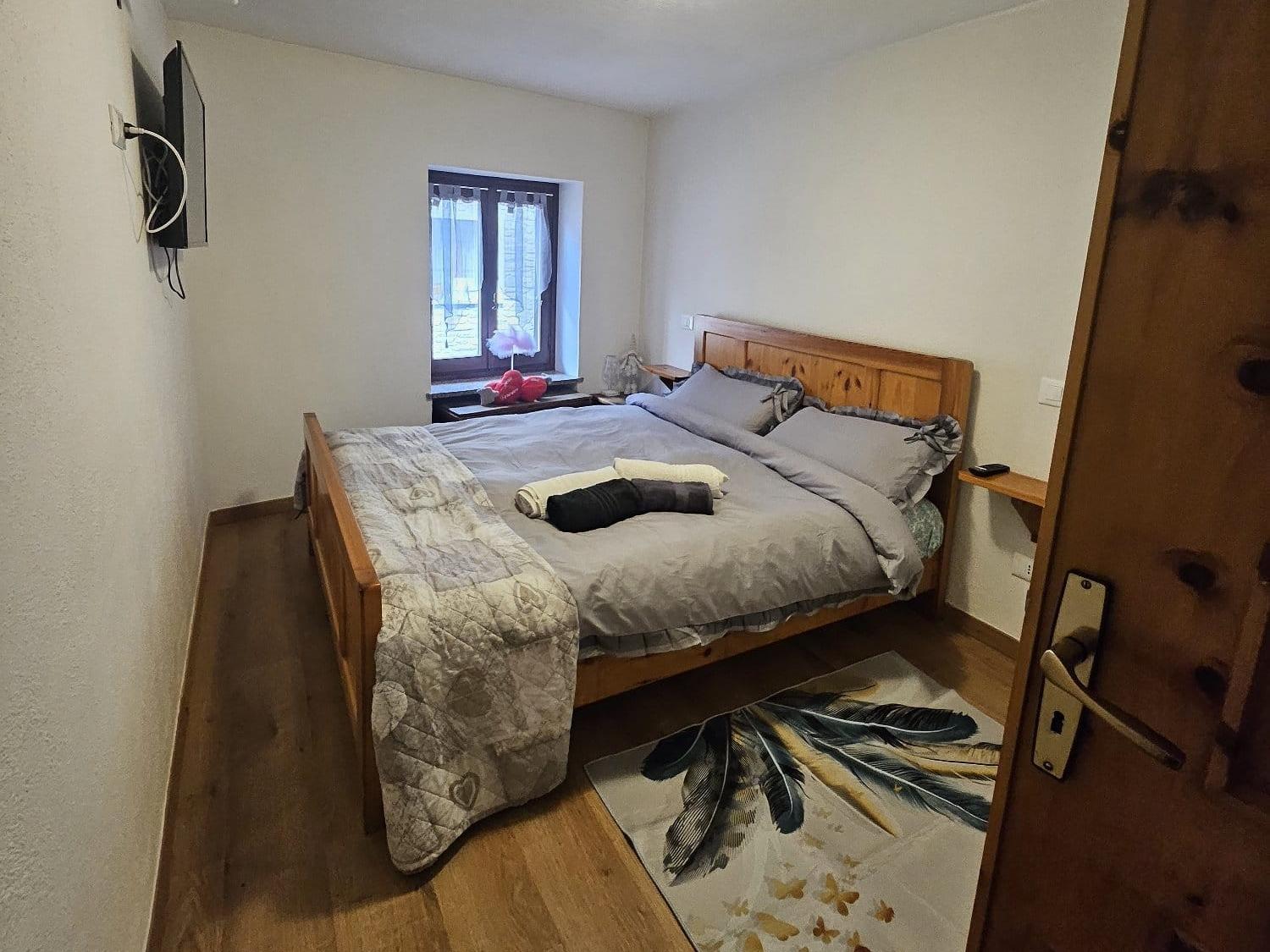 L' Archetto Apartment ลาซัลเล ภายนอก รูปภาพ